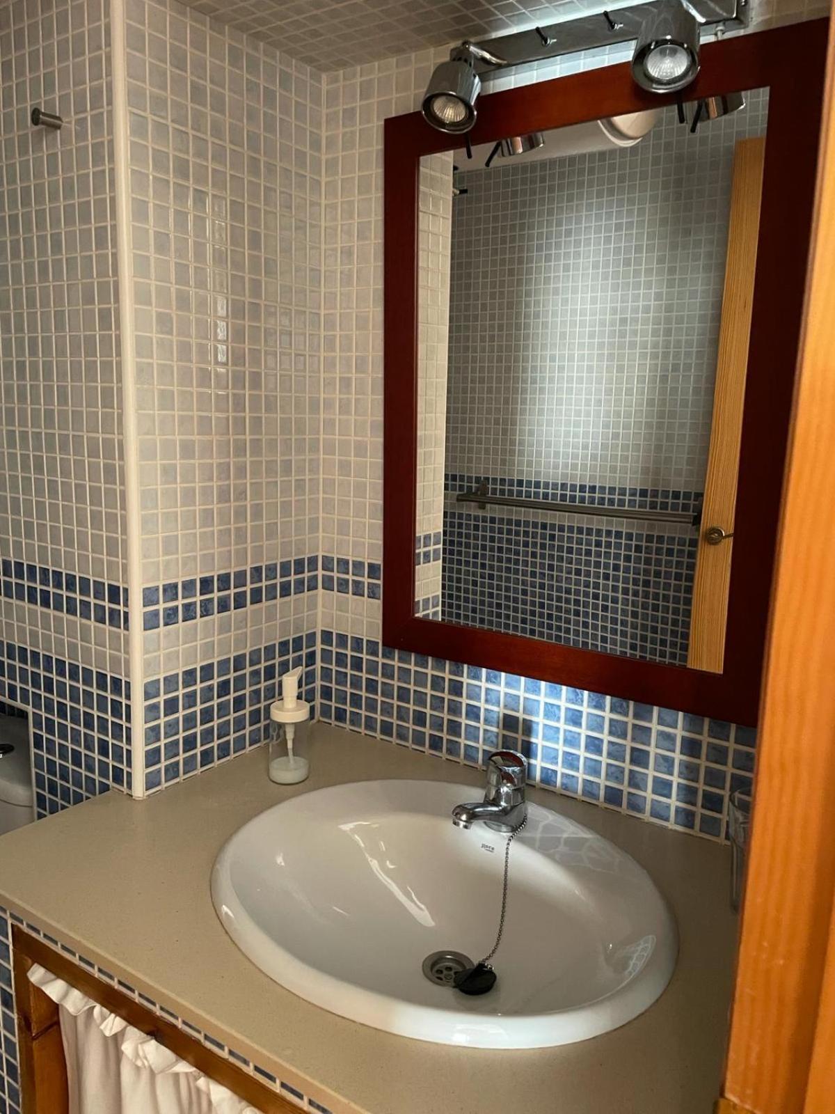 Apartamento Puerta Del Perdon Constantina Luaran gambar