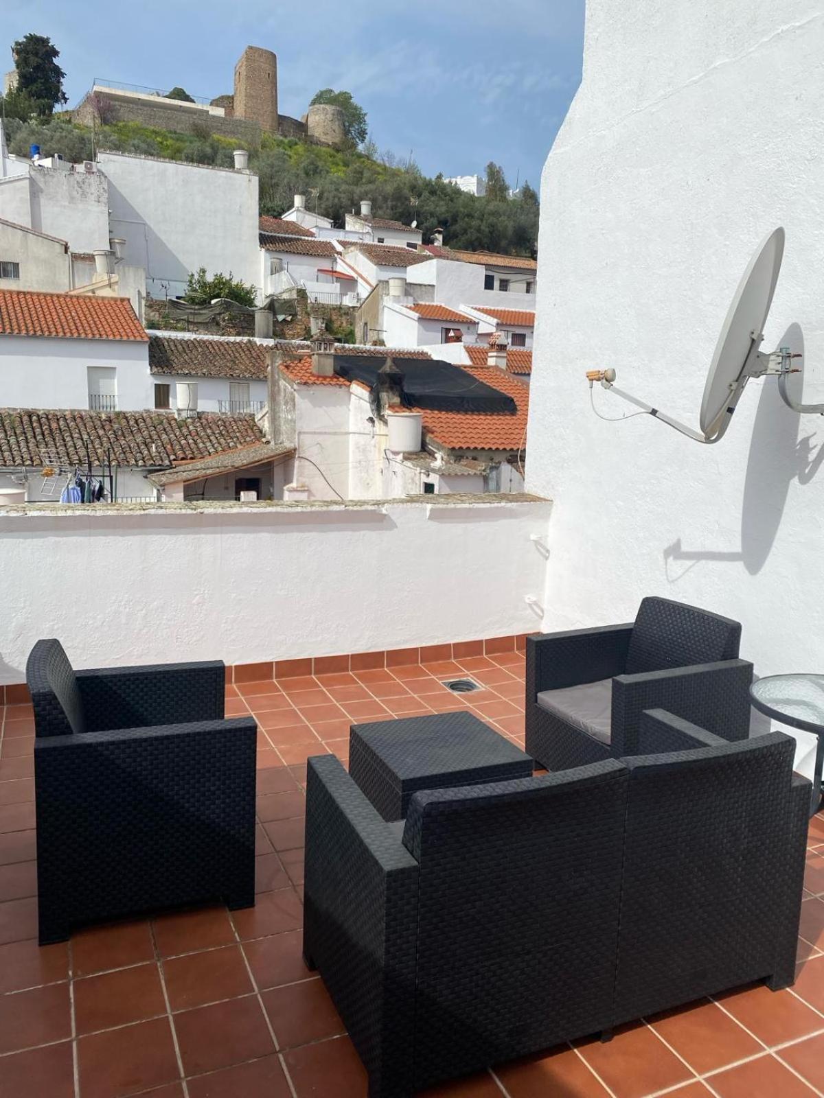 Apartamento Puerta Del Perdon Constantina Luaran gambar